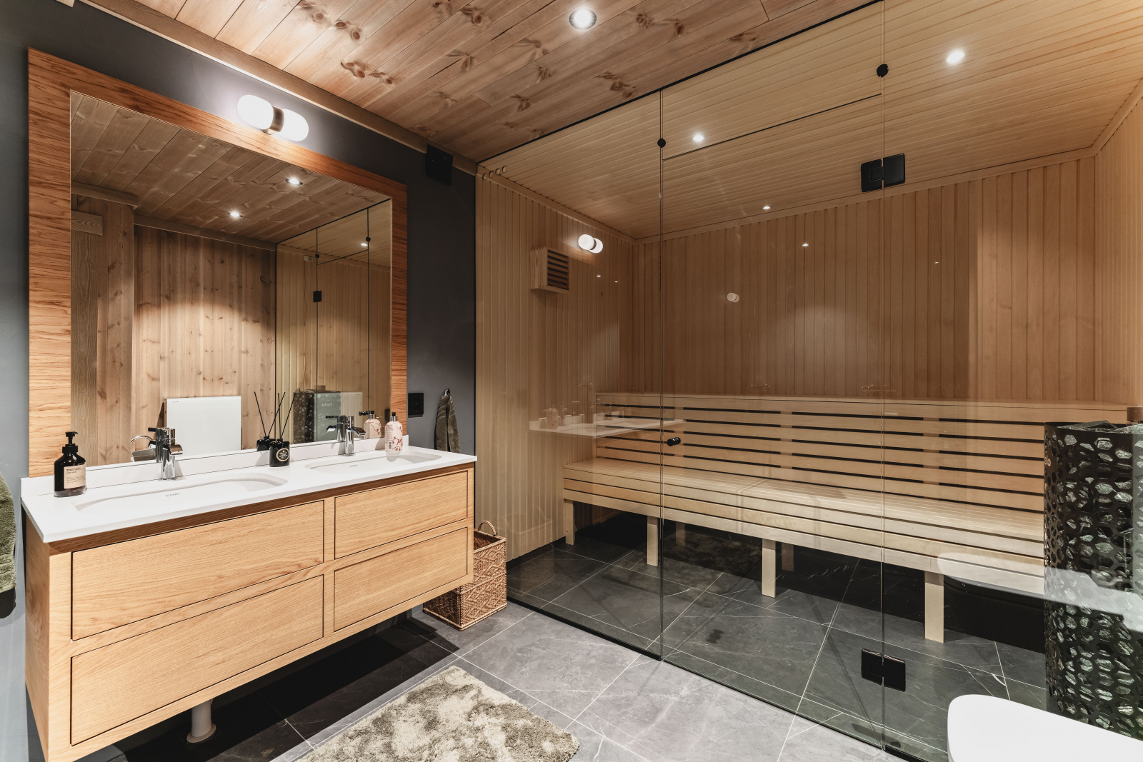 Sauna and Bath